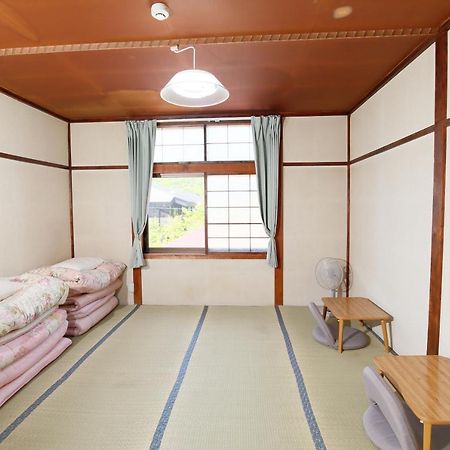 Guest House Shikotsu Kamui Chitose  Eksteriør billede